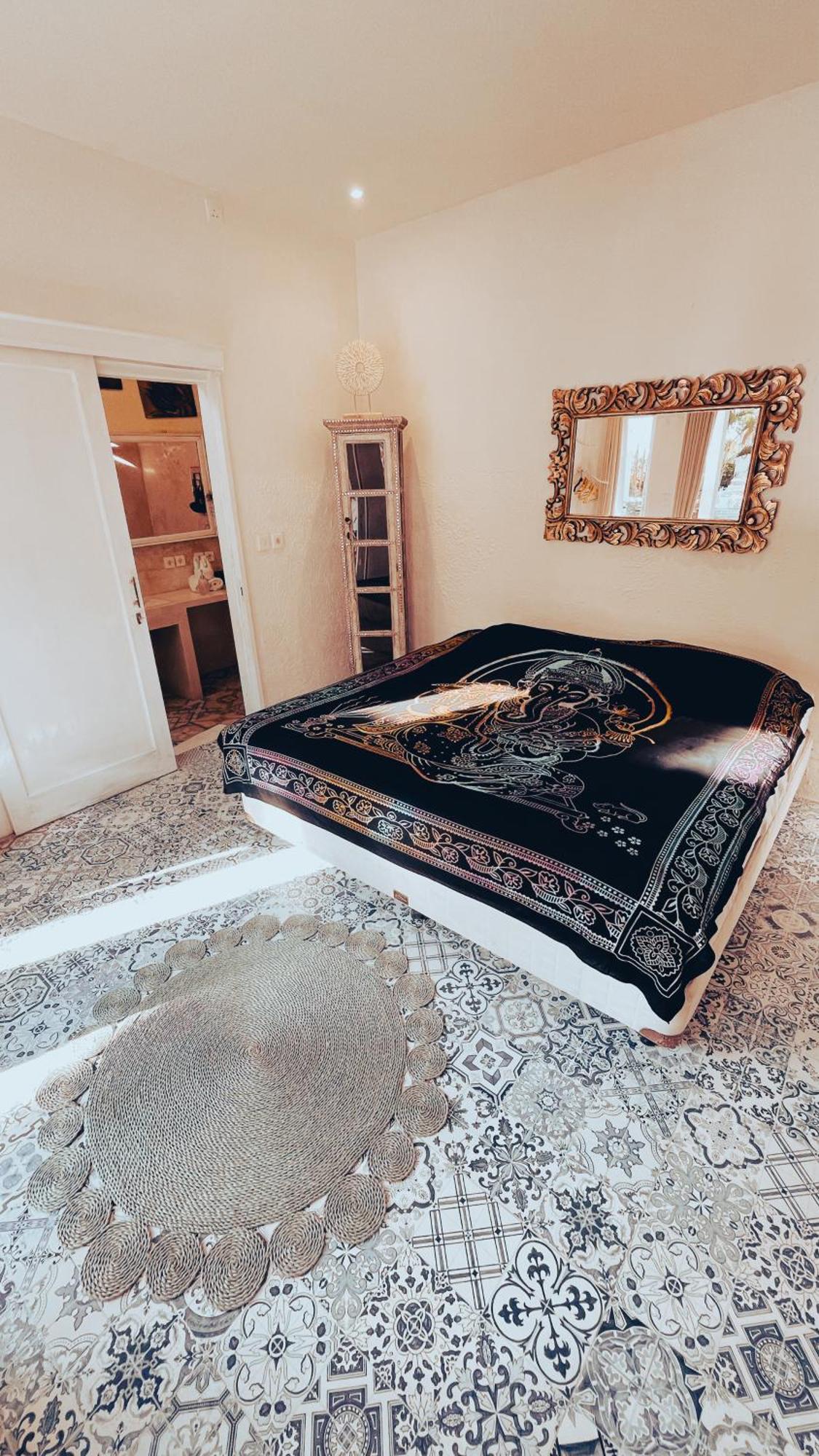 Surga Homestay ジンバラン エクステリア 写真
