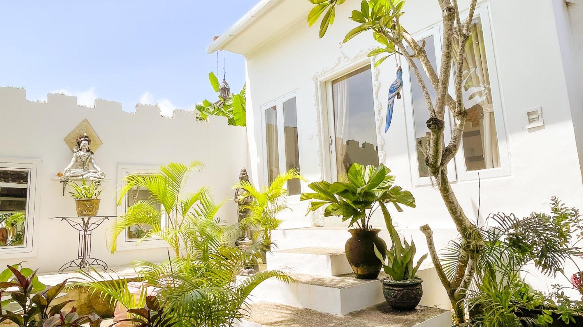 Surga Homestay ジンバラン エクステリア 写真